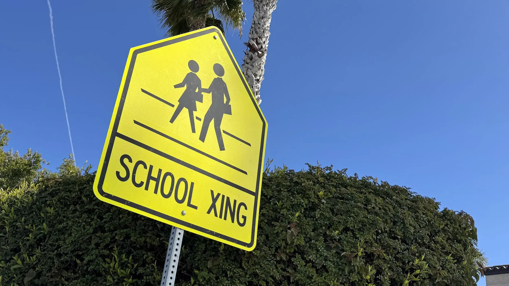 School crossing sign on Requeza Dr in Encinitas, California